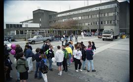 Open house 1992; students milling in town square