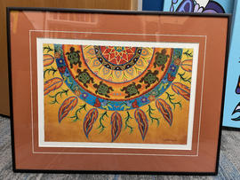 [unknown] [half-circle pattern with turtles and feathers at the edge]