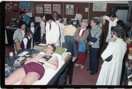 Open House 1986; crowd watching EEG demonstration